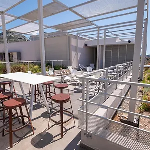 Le Hueb Hostel