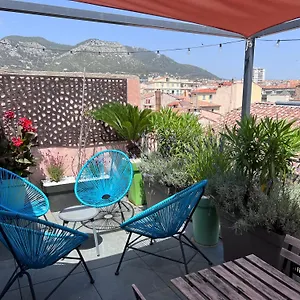 2 Pieces Avec Grande Terrasse - Centre De Apartment